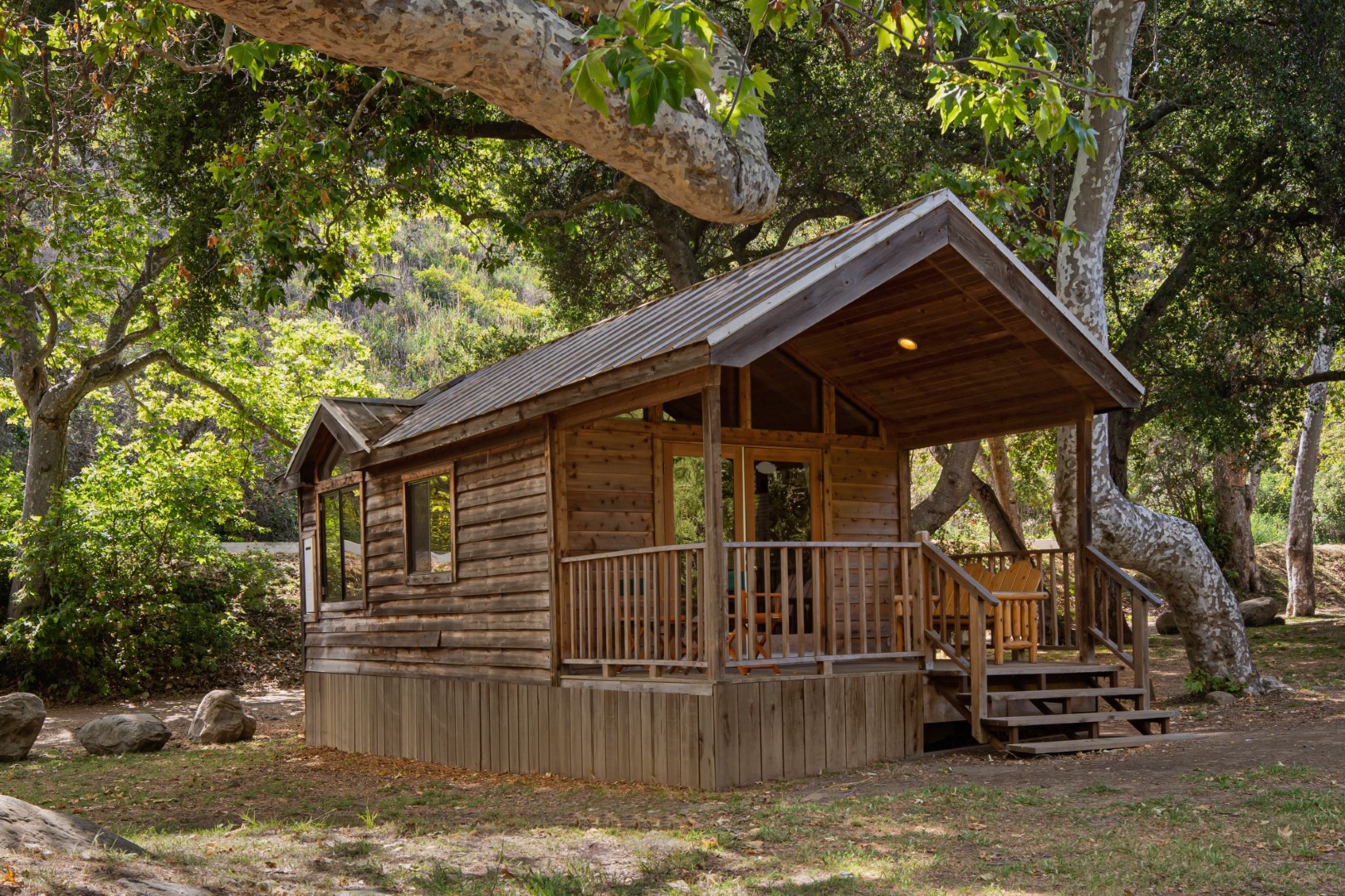 El Capitan Creekside King Cabin